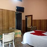 Candy Ilhabela 1