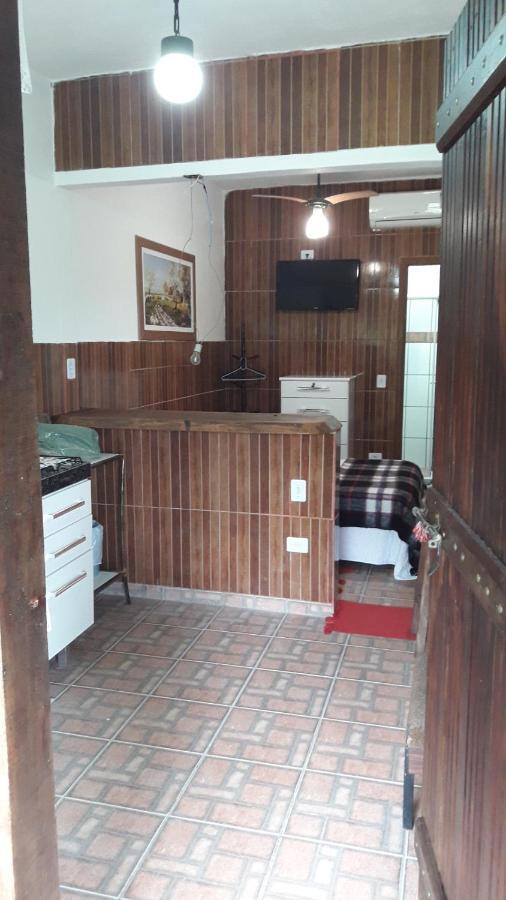 Chalet Candy 1 *